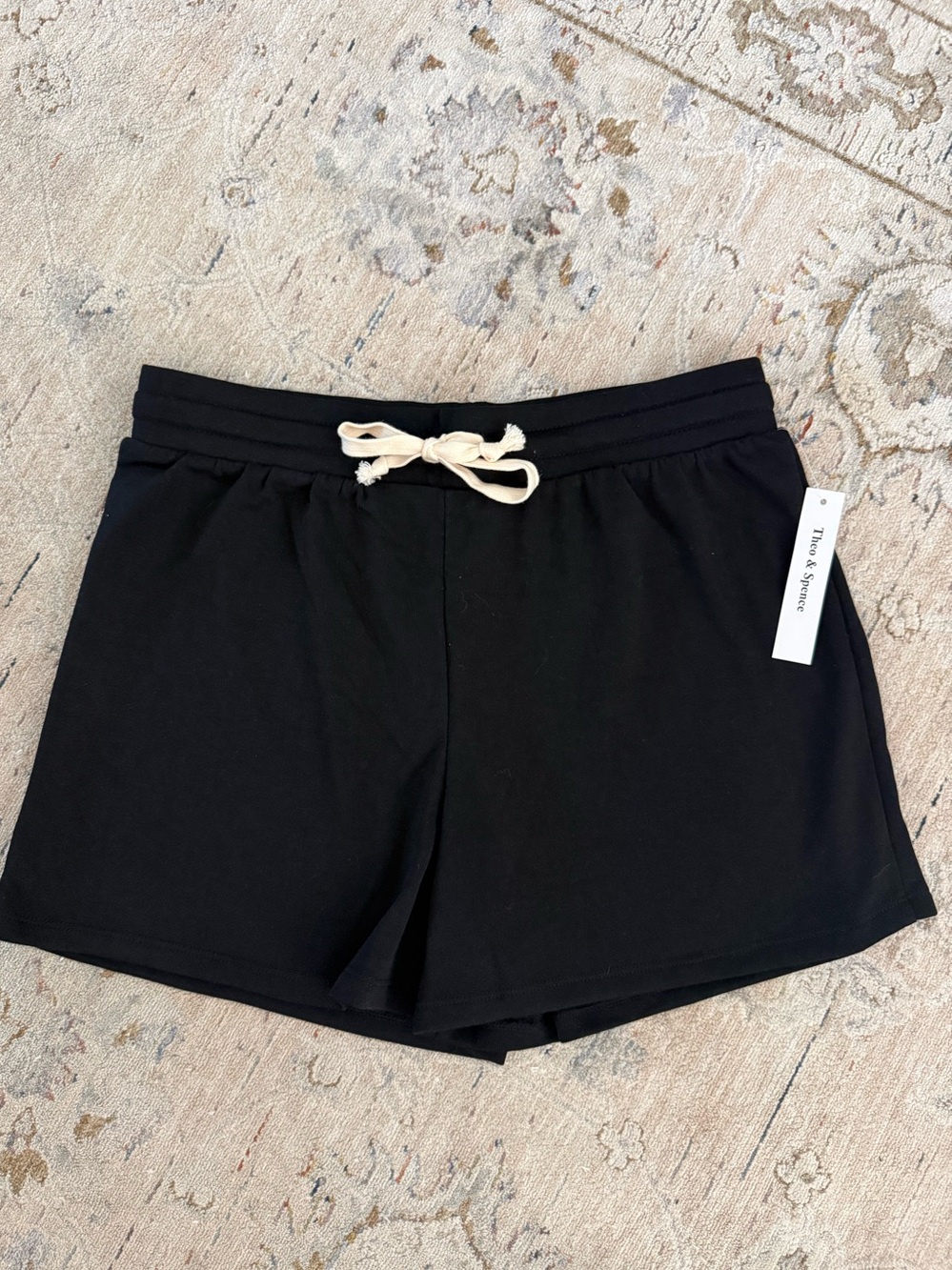 Nordstrom Black Theo and Spence Women’s Athletic Shorts w/ Cream Drawstring NWT